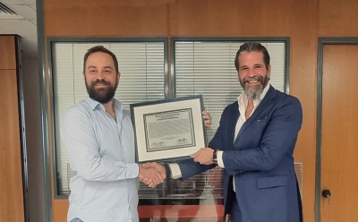 Globus’s CEO Mr. Athanasios Feidakis & Mr. Theofilos Xenakoudis Chief Commercial Officer of the Marshall Islands Registry